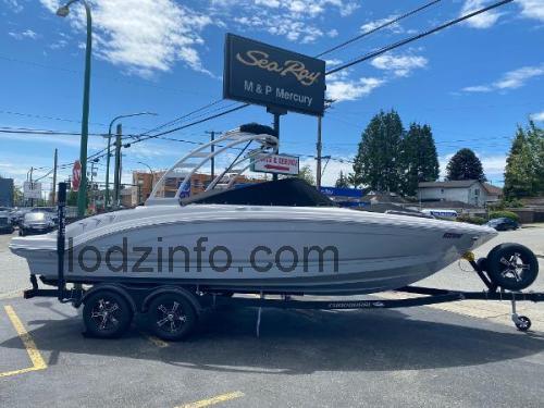Chaparral 230 SSI karta techniczna i opinie